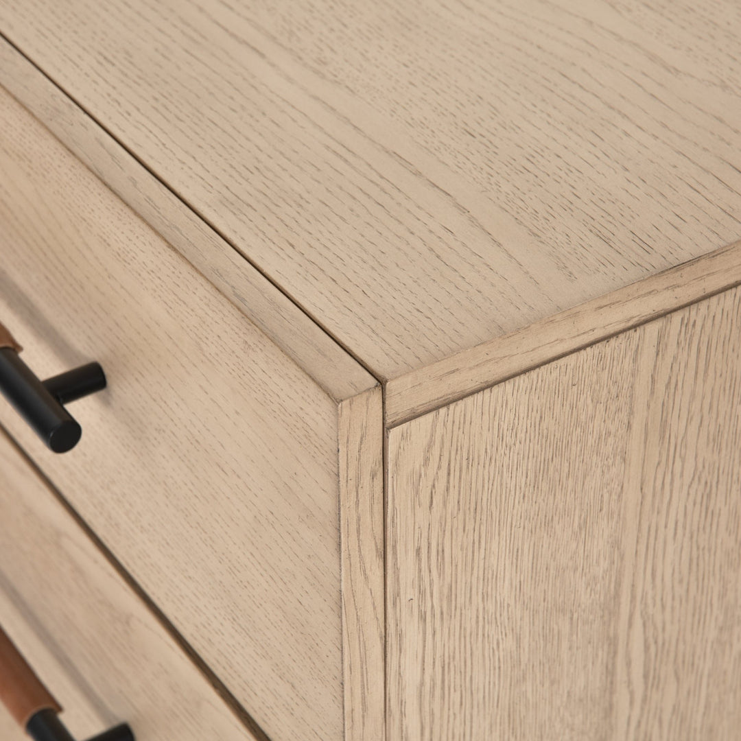 ROSEDALE DRESSER: YUKA OAK