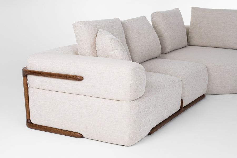 SIMONE SECTIONAL SOFA