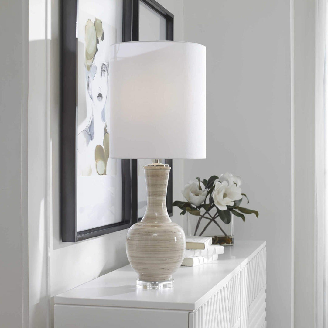 STRIATED BEIGE CERAMIC TABLE LAMP