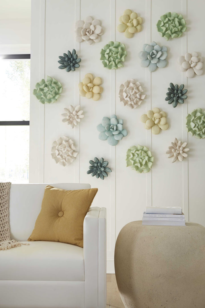 SUCCULENT WALL DECOR