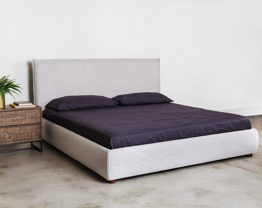 SUNDRY PLATFORM BED