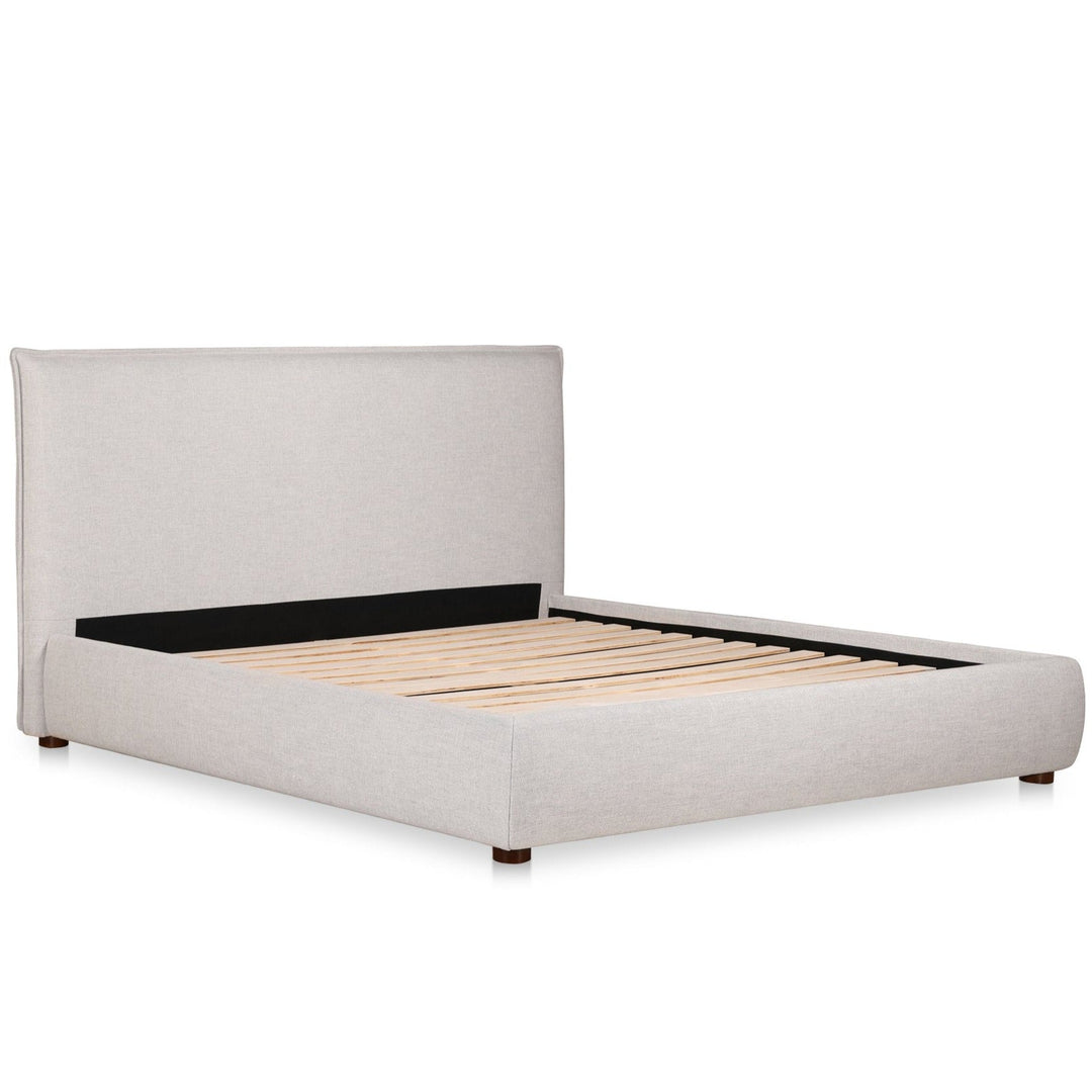 SUNDRY PLATFORM BED