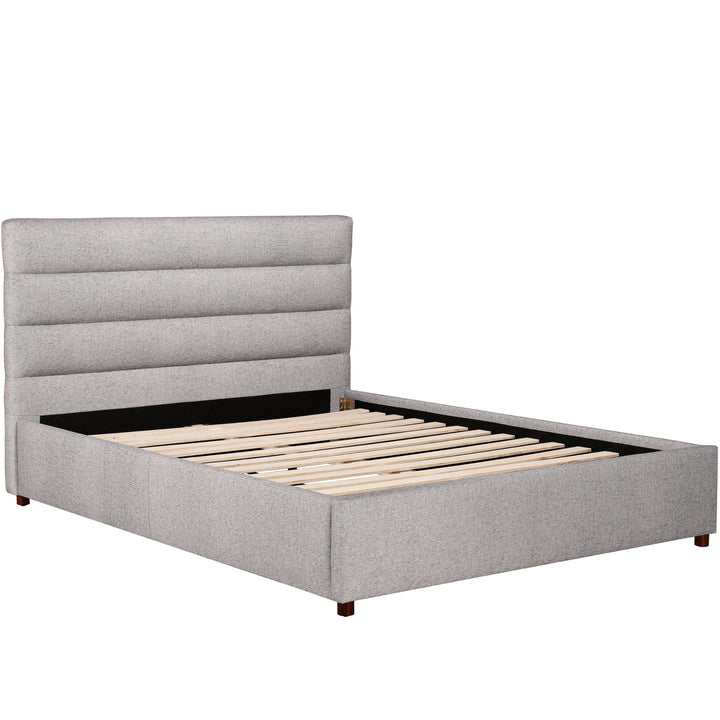 TAKIO LINEAR TUFTED PLATFORM BED