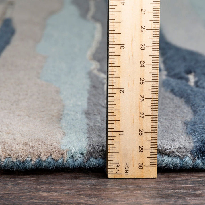 TEXTURED HORIZON WOOL RUG: DENIM DUNES