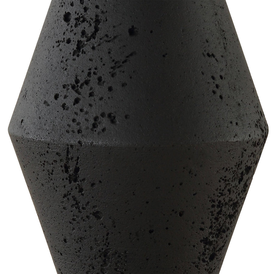 THREEFOLD BLACK STONE TABLE LAMP