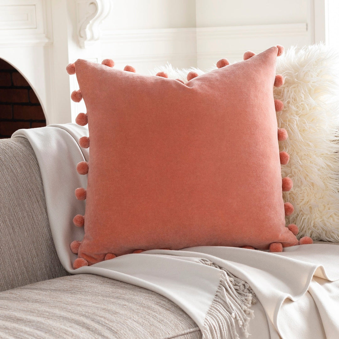 VELVET POM PILLOW