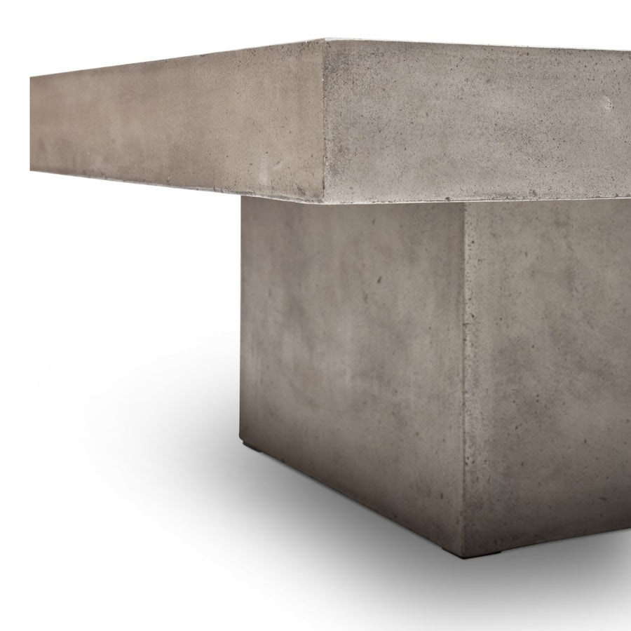 CONCRETE SLAB COFFEE TABLE: SQUARE