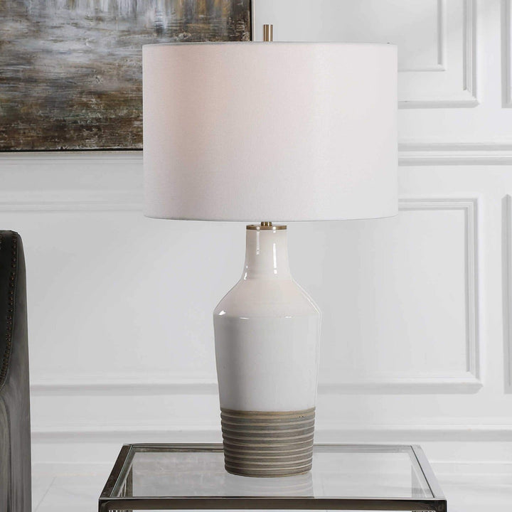 WHITE SANDS CERAMIC LAMP