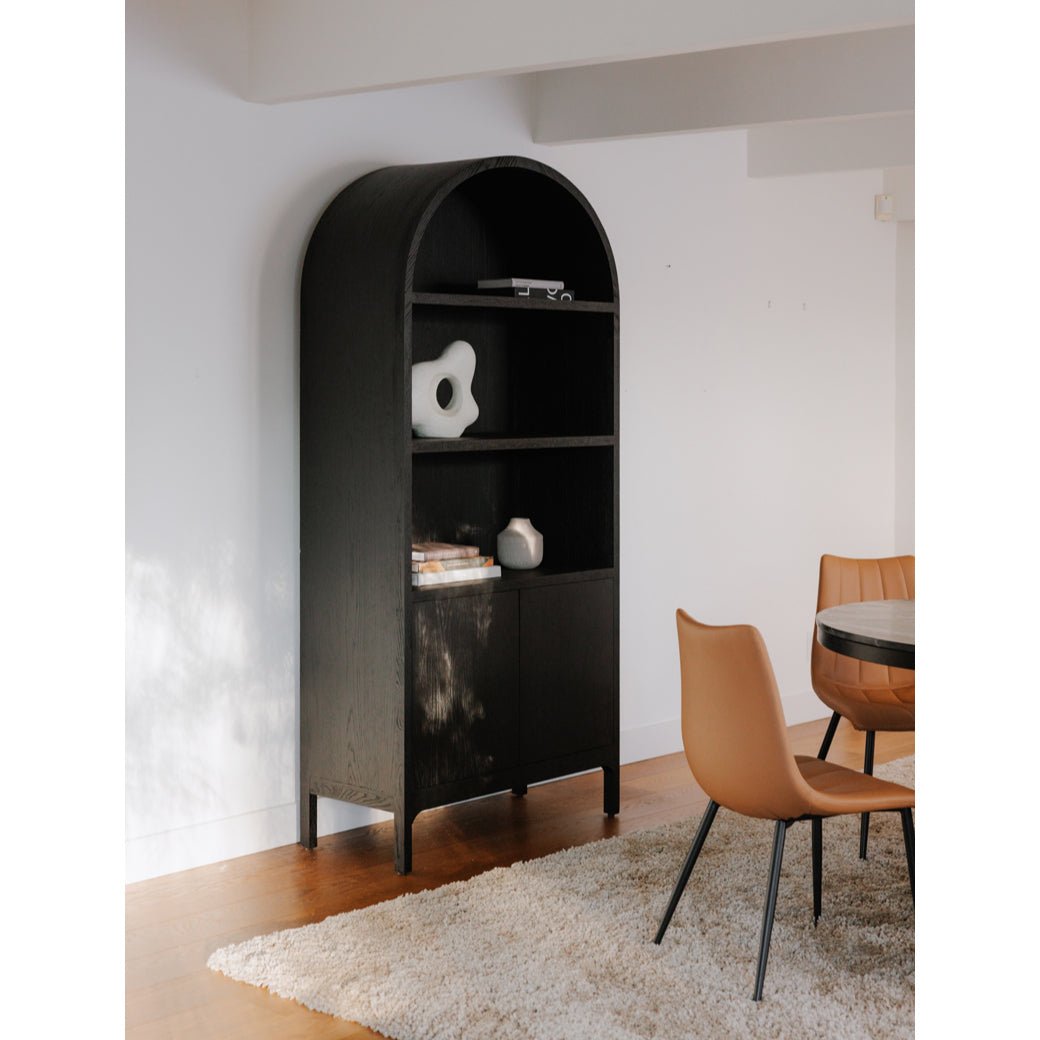 WILDE DISPLAY CABINET: BLACK OAK