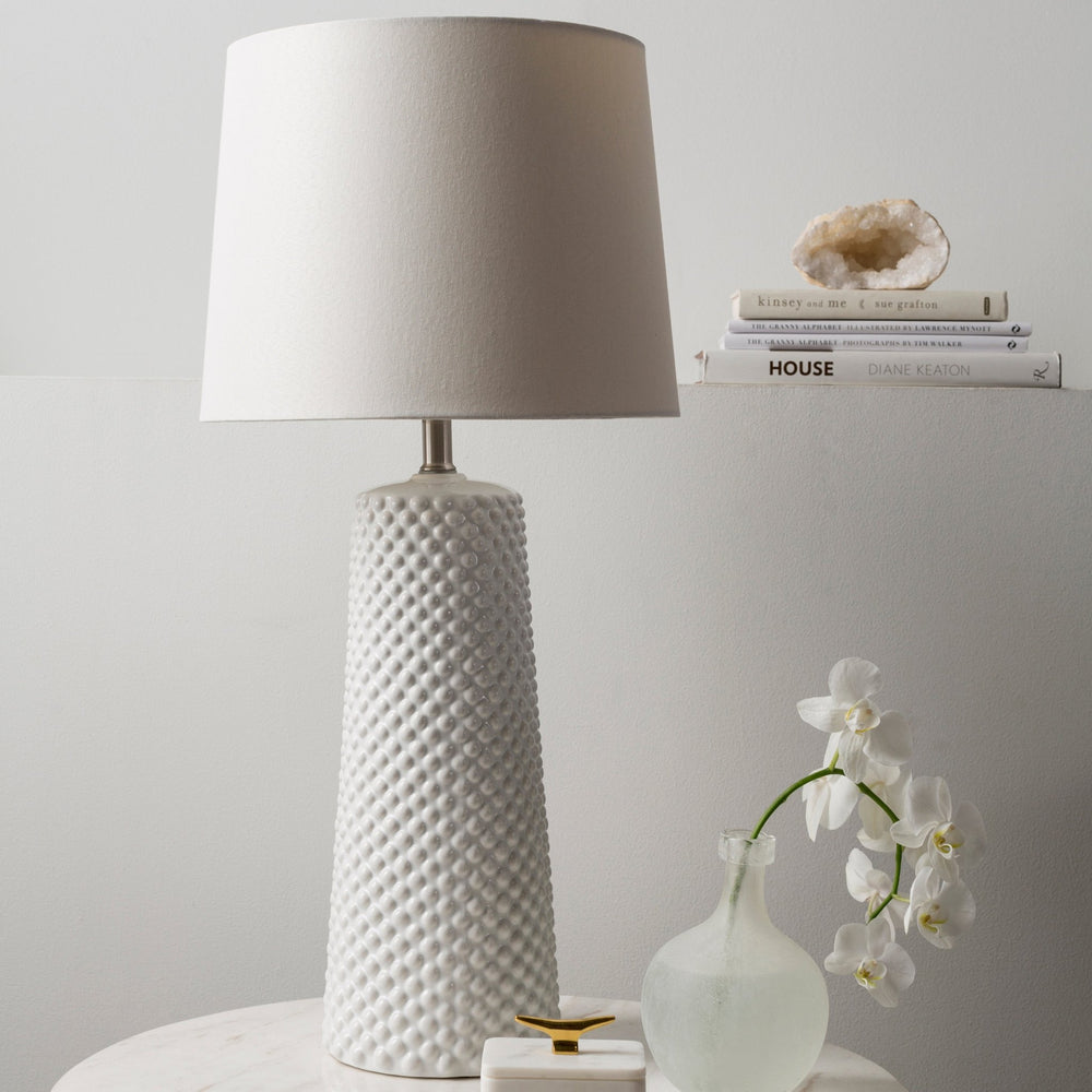 WILLA LAMP: WHITE