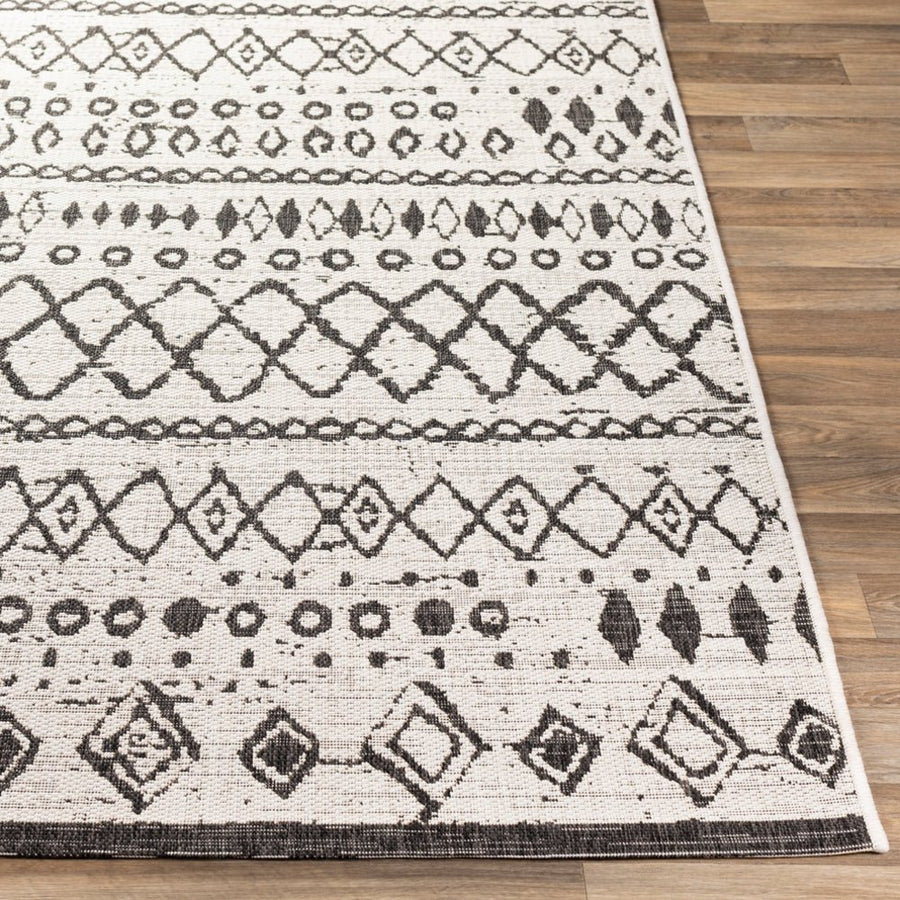 YUKI OUTDOOR RUG