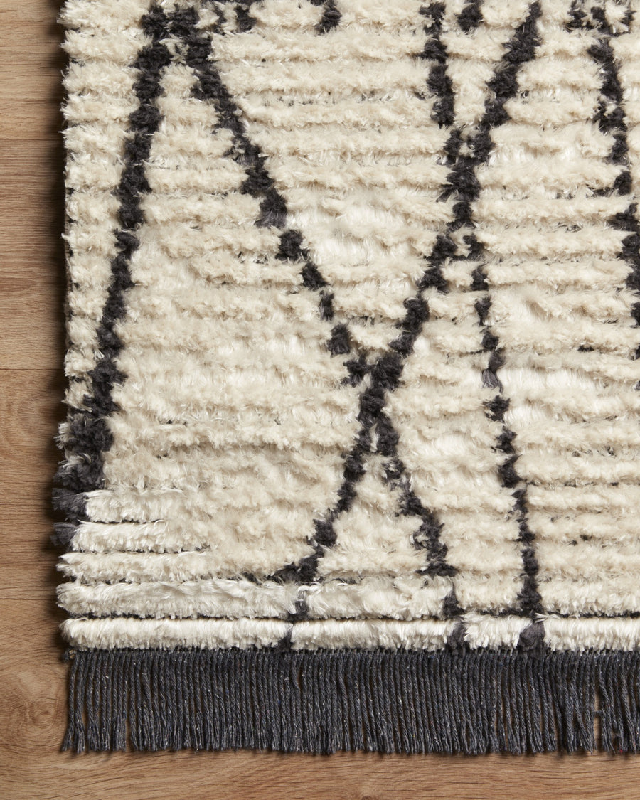 ALICE 01 RIBBED FRINGE RUG: CREAM, CHARCOAL