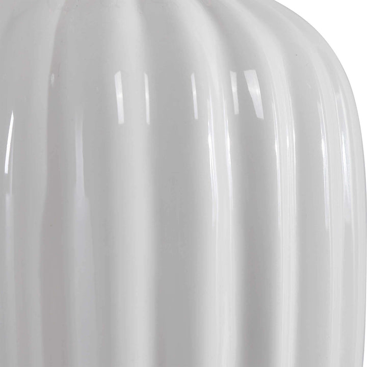 STRAUSS GLOSS WHITE CERAMIC TABLE LAMP